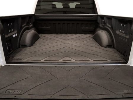 Deezee 07-18 Chevrolet Silverado Heavyweight Bed Mat - Custom Fit 6 1 2Ft Bed (X Pattern) on Sale